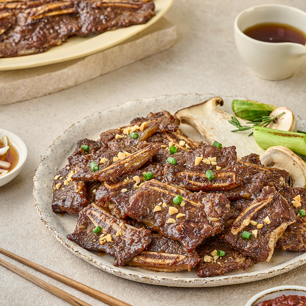 정채움 양념육 선물세트 4호(두툼칼집구이 간장맛 700g, 두툼칼집구이 매운맛 700g, LA갈비 500g, 소불고기300g, )