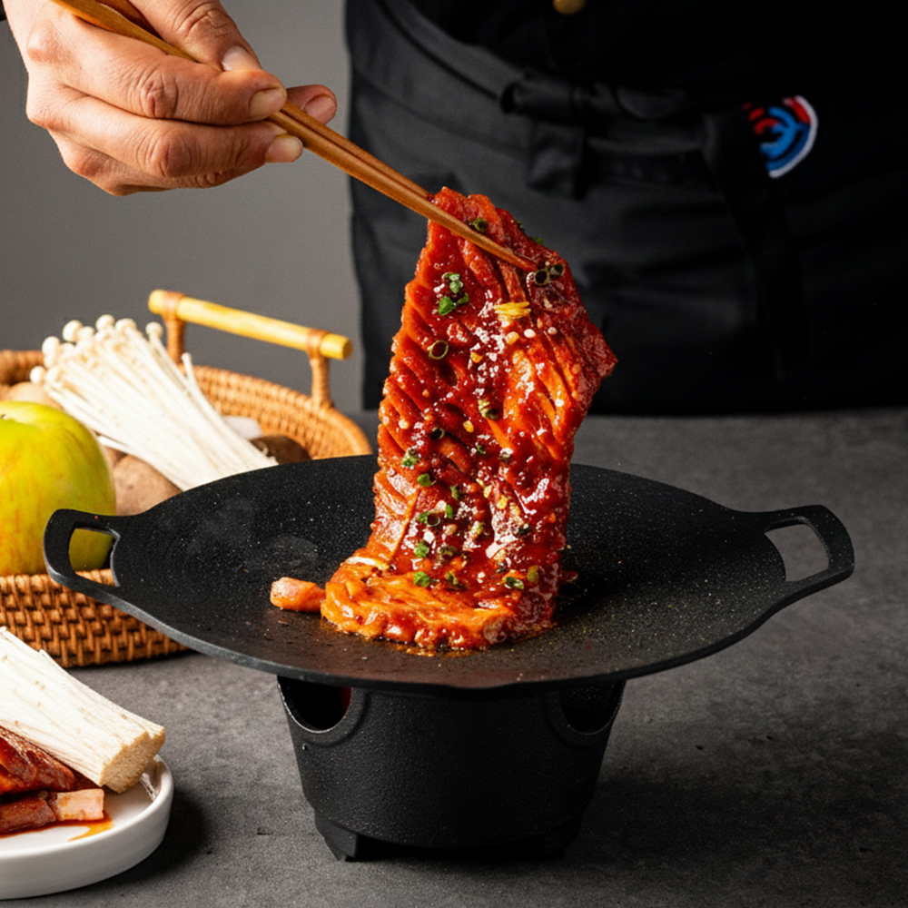 정채움 팽이버섯 비법 양념 매운 돼지 왕구이 불닭맛 700g 화끈한 안주 멍석말이