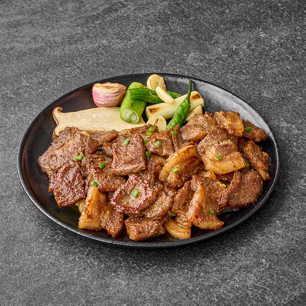 정채움 정성 가득 채운 두툼 칼집 구이 간장맛 700g 팽이버섯 비법 양념 돼지