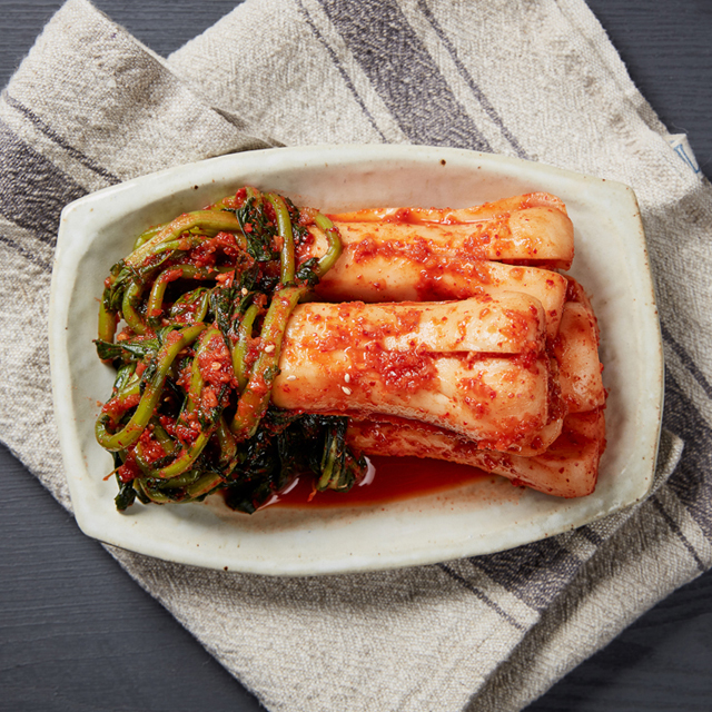 담가온 시원한 총각김치 1kg