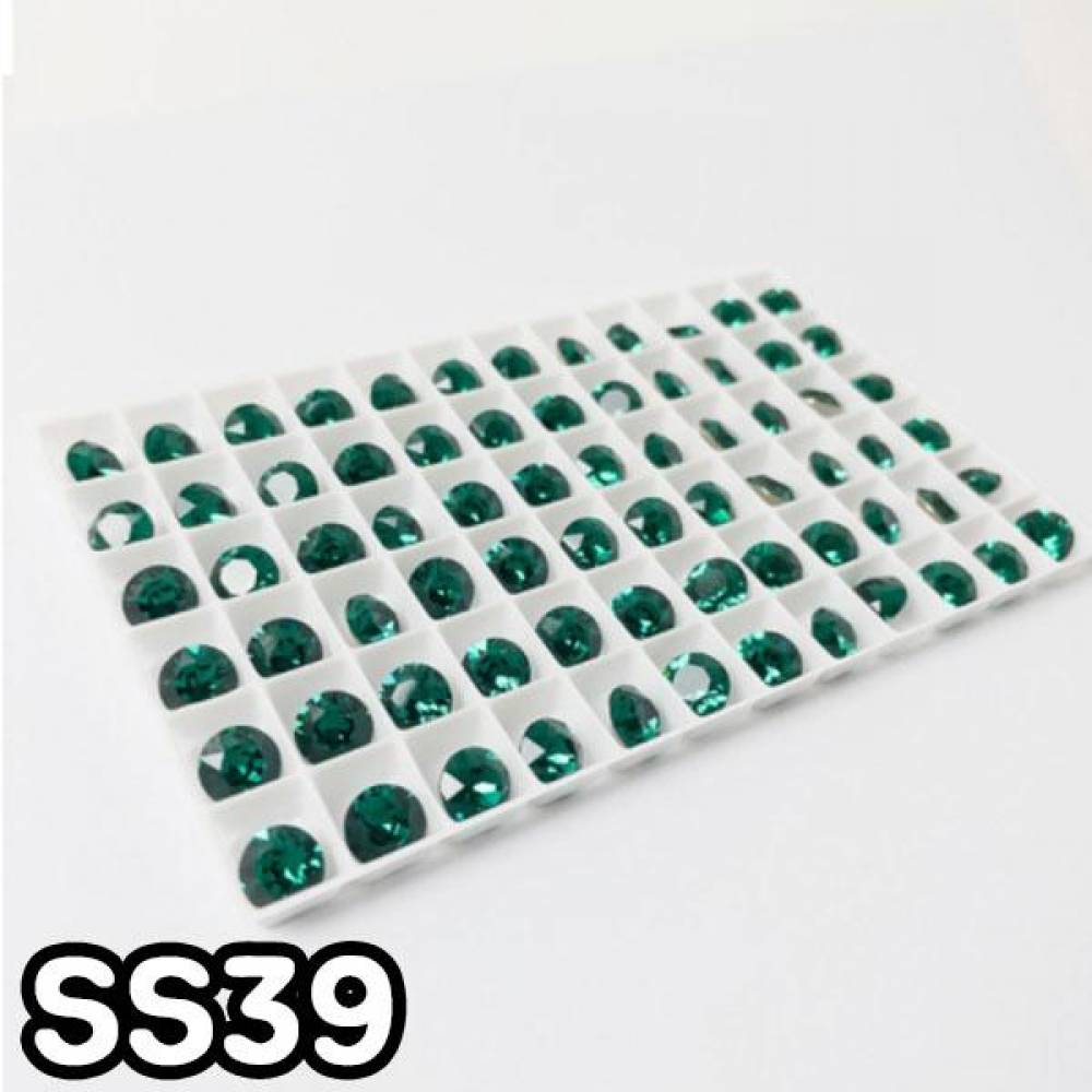GGD 스와로브스키 브이컷 - 에메랄드 SS39 5개