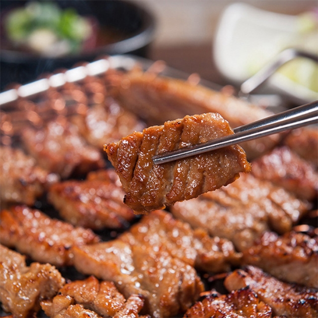 [효명농수산] 온가족 100% 돼지 목살 양념 왕구이 600g x 3팩